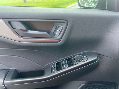 Used 2024 Ford Escape Active w/ Tech Pack #1 FWD image 18