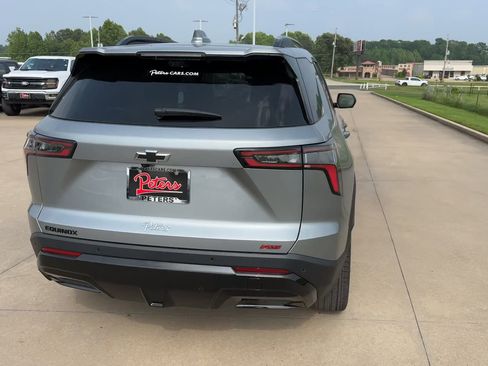 New 2026 Chevrolet Equinox RS FWD image 8