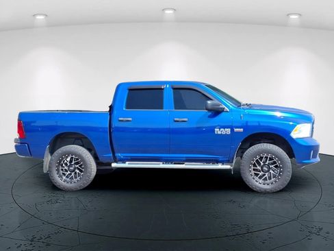Used 2016 RAM 1500 Express w/ Popular Equipment Group AWD/4WD image 2