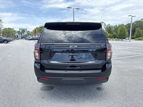 Used 2023 Chevrolet Tahoe Z71 w/ Luxury Package AWD/4WD image 4