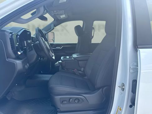 Used 2024 Chevrolet Silverado 2500 LT AWD/4WD image 10