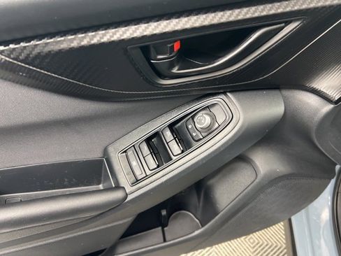 Used 2023 Subaru Crosstrek 2.0i Premium image 13