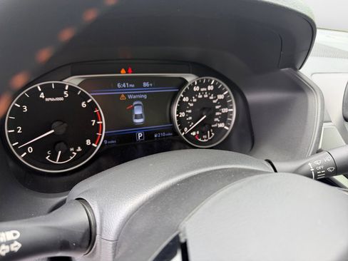 New 2026 Nissan Altima 2.5 SR FWD image 11