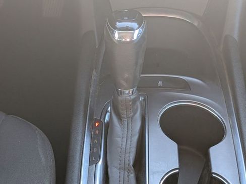 Used 2020 Chevrolet Malibu LT image 27