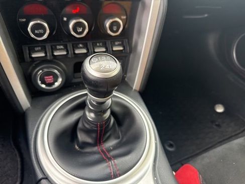 Used 2019 Toyota 86 TRD SE image 9