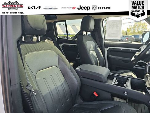 Used 2020 Land Rover Defender 110 SE AWD/4WD image 30