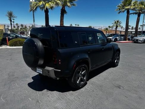 Used 2024 Land Rover Defender 110 X-Dynamic SE AWD/4WD image 5