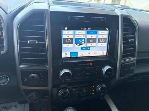 Used 2017 Ford F150 Lariat w/ Equipment Group 502A Luxury AWD/4WD image 31