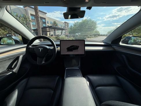 Used 2022 Tesla Model 3 Standard Range RWD image 11
