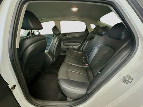 Used 2019 Kia Optima S FWD image 28