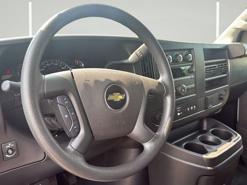 Used 2025 Chevrolet Express 2500 w/ Driver Convenience Package RWD image 15