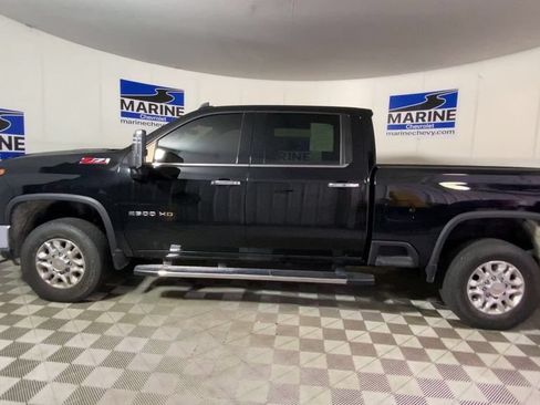 Used 2024 Chevrolet Silverado 2500 LTZ w/ LTZ Convenience Package AWD/4WD image 7