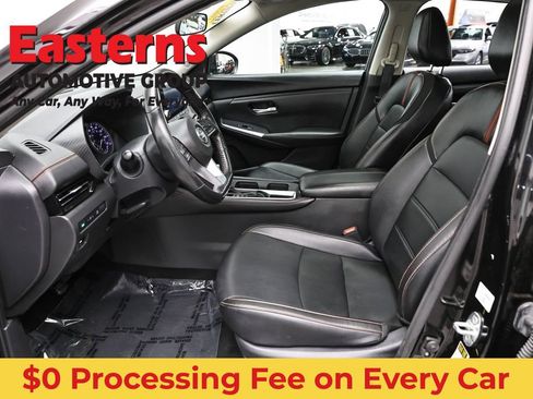 Used 2023 Nissan Sentra SR w/ SR Premium Package FWD image 14