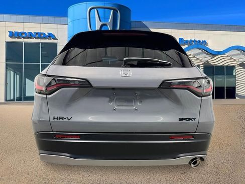 New 2026 Honda HR-V Sport image 4