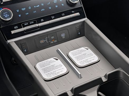 New 2026 Hyundai Santa Fe Limited image 13