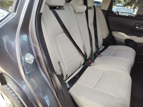 Used 2023 Honda HR-V LX image 31