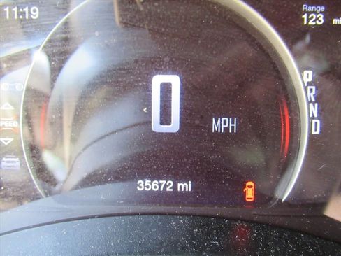 Used 2023 Dodge Durango R/T RWD image 25