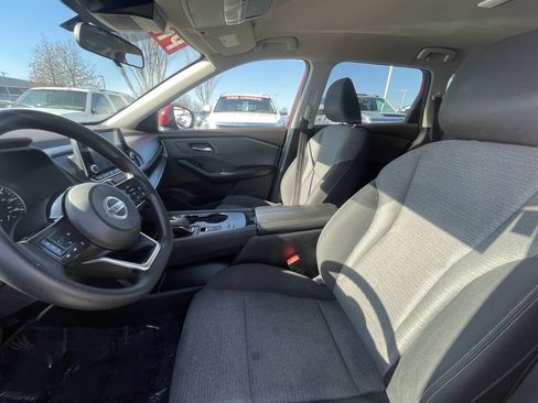 Used 2021 Nissan Rogue SV image 21