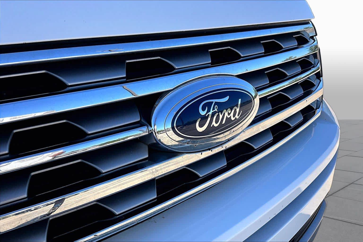 Used 2021 Ford Expedition Limited RWD image 30