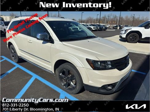 Used 2018 Dodge Journey Crossroad image 1