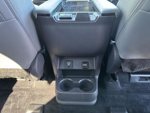 Used 2021 Toyota Sienna Limited AWD/4WD image 19