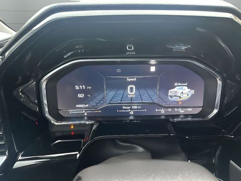 Used 2022 GMC Sierra 1500 SLT w/ SLT Convenience Package image 30