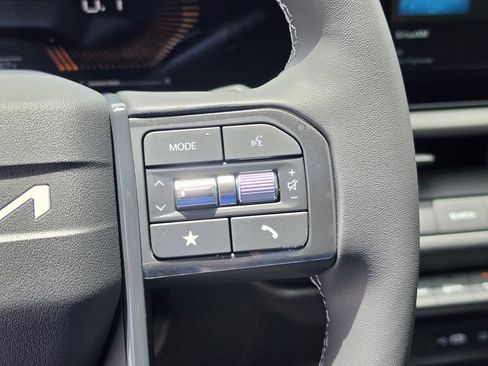 New 2027 Kia Seltos S FWD image 30