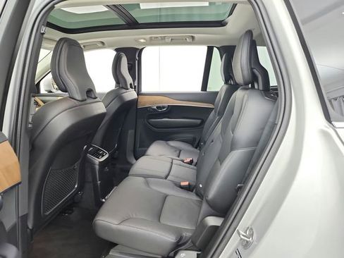 Certified 2025 Volvo XC90 T8 Plus w/ Protection Package Premier AWD/4WD image 23