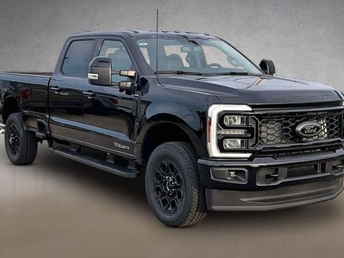New 2026 Ford F350 King Ranch w/ Chrome Package AWD/4WD image 2
