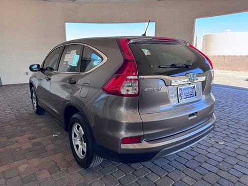 Used 2015 Honda CR-V LX image 3