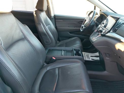 Used 2018 Honda Odyssey EX-L image 10