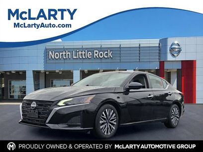 Used 2025 Nissan Altima 2.5 SV