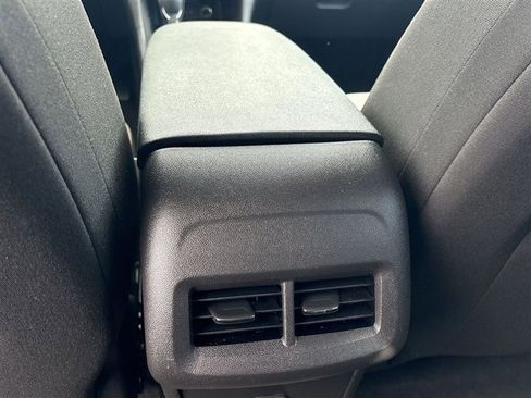 Certified 2024 Chevrolet Equinox LT w/ LPO, Floor Liner Package FWD image 20