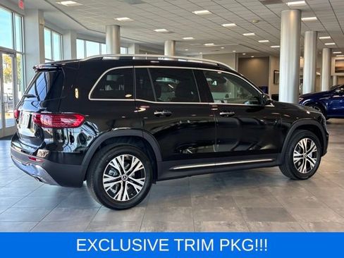 Used 2026 Mercedes-Benz GLB 250 4MATIC image 3