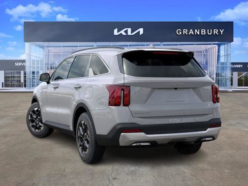 New 2026 Kia Sorento S w/ S Panoramic Sunroof Package image 5