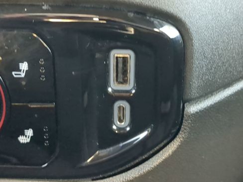 Used 2022 Chevrolet Silverado 1500 LT w/ Convenience Package II image 22