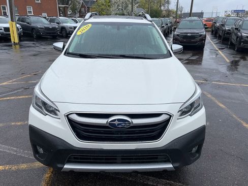 Used 2020 Subaru Outback Touring XT image 2