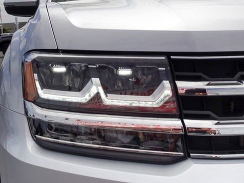 Used 2019 Volkswagen Atlas SE FWD image 5
