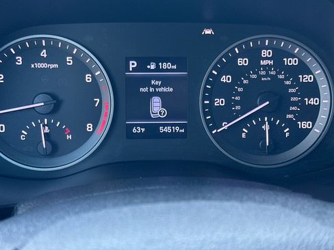 Used 2020 Hyundai Tucson Value w/ Cargo Package image 33