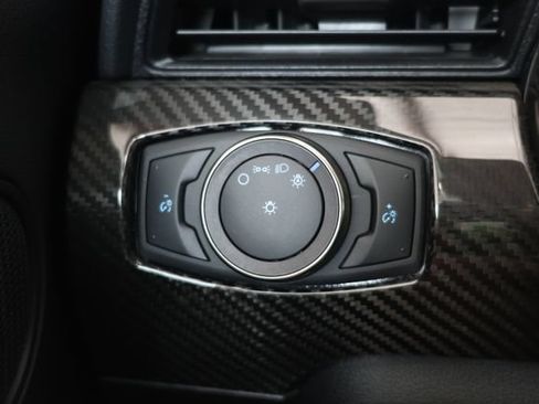 Used 2020 Ford Mustang Shelby GT500 w/ Carbon Fiber Track Pack RWD image 79