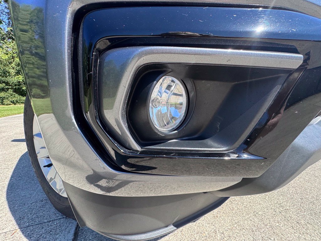 Used 2022 Chevrolet Colorado LT w/ LT Convenience Package RWD image 24