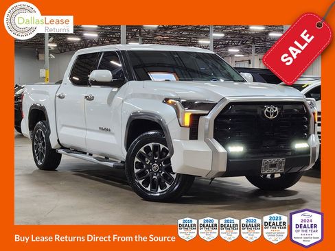 Used 2023 Toyota Tundra Limited w/ Power Package AWD/4WD image 1