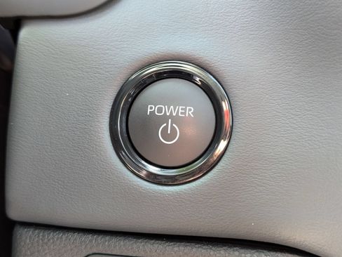 Used 2026 Toyota Sequoia Platinum AWD/4WD image 20