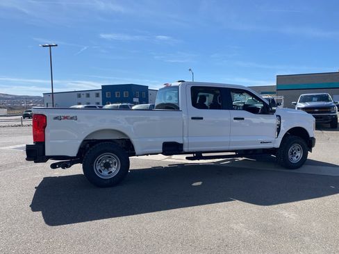 New 2026 Ford F250 4x4 Crew Cab Super Duty image 24