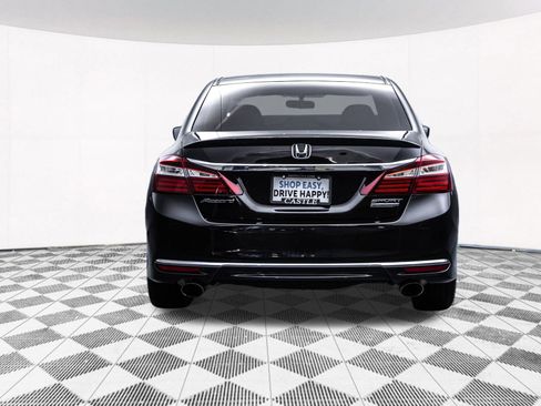 Used 2017 Honda Accord Sport Special Edition image 9