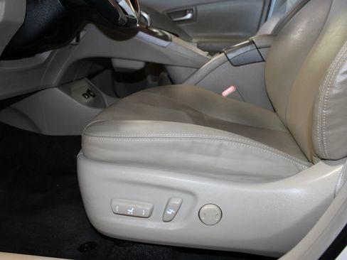 Used 2012 Toyota Prius Four FWD image 27