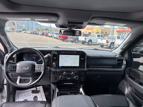 Used 2023 Ford F350 Lariat w/ Lariat Ultimate Package AWD/4WD image 27