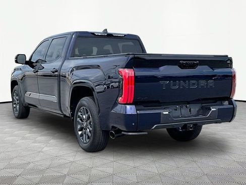 Used 2025 Toyota Tundra Platinum AWD/4WD image 4
