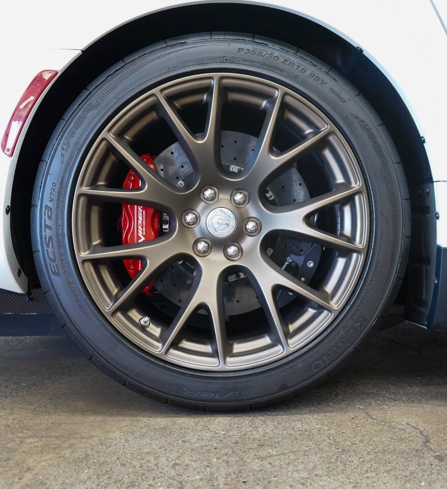 Used 2017 Dodge Viper GTC w/ ACR Package RWD image 15