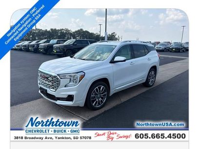 Used 2024 GMC Terrain Denali w/ Denali Premium Package